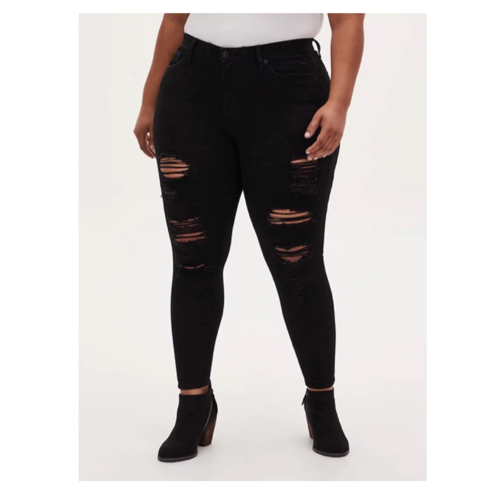 TORRID Sky High Skinny Premium Stretch High Rise Jeans Deconstructed Black 14XS